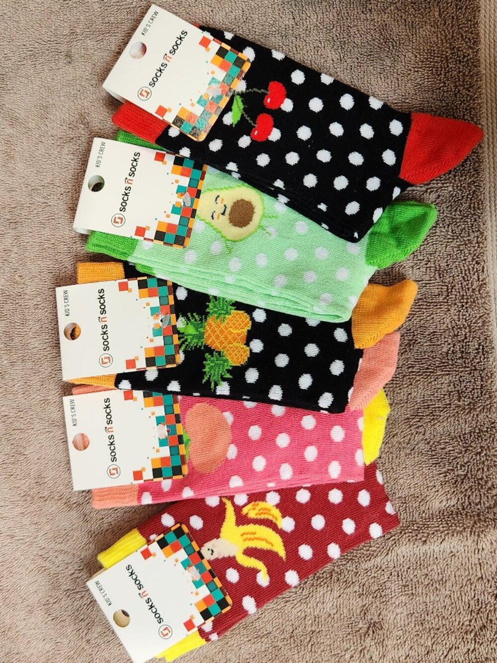 SOCKS N SOCKS - Five (5) Pairs Kids Crew Socks Colorful Fruity Fun Styles - NEW